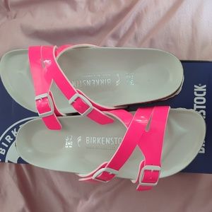 Pink sandals size 6
